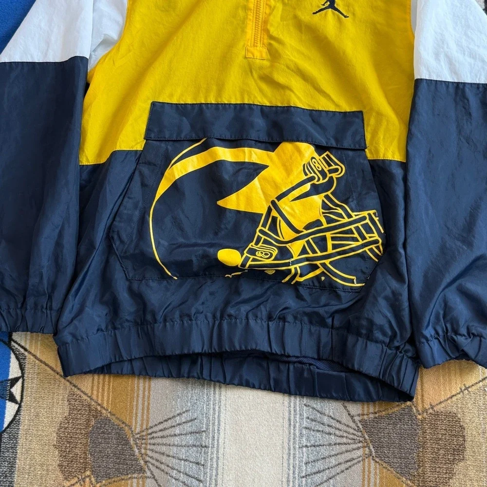 Jordan Michigan Wolverines Football Windbreaker Jacket Size Medium Lightweight